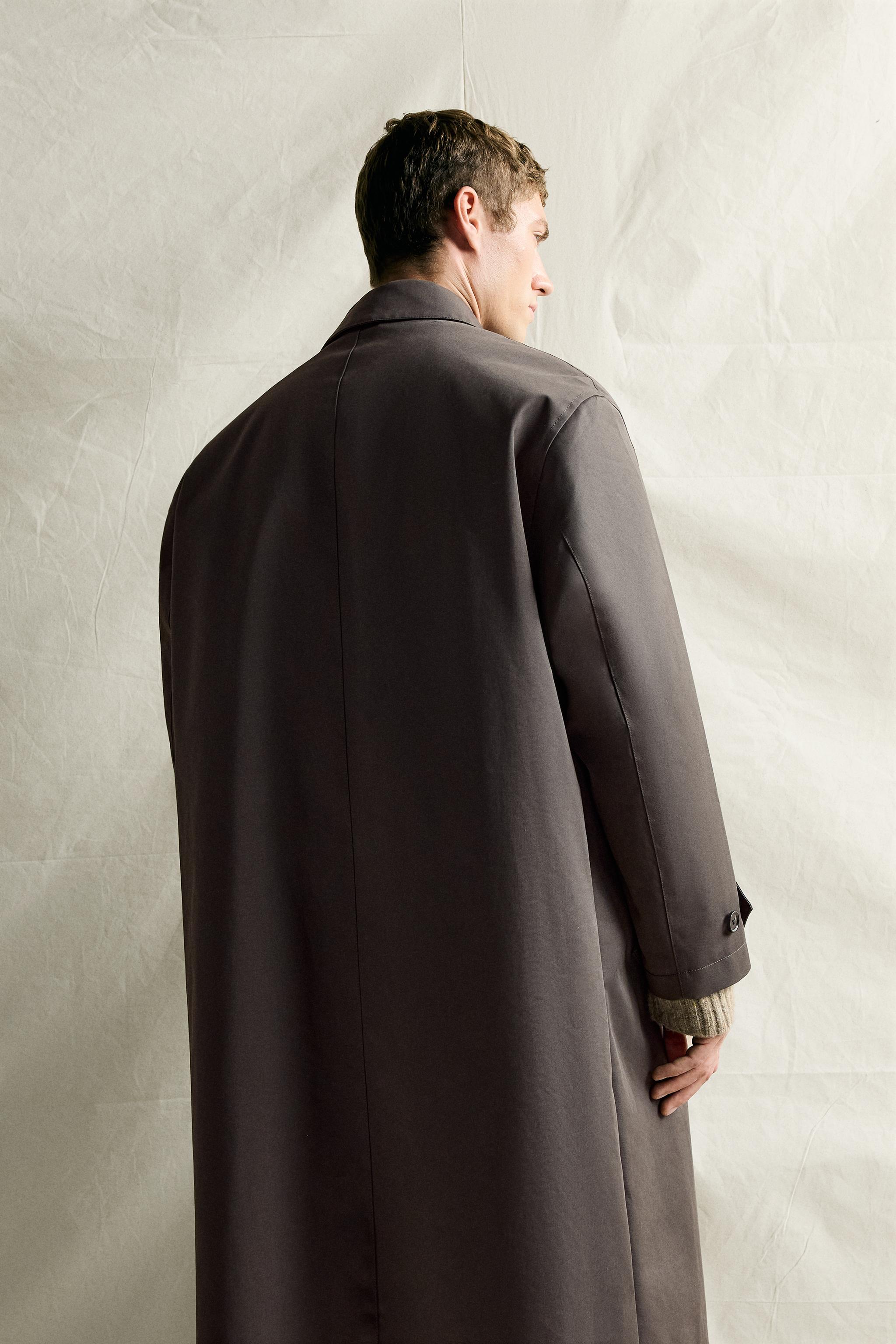 WATER-REPELLENT TRENCH COAT WITH DETACHABLE LINING