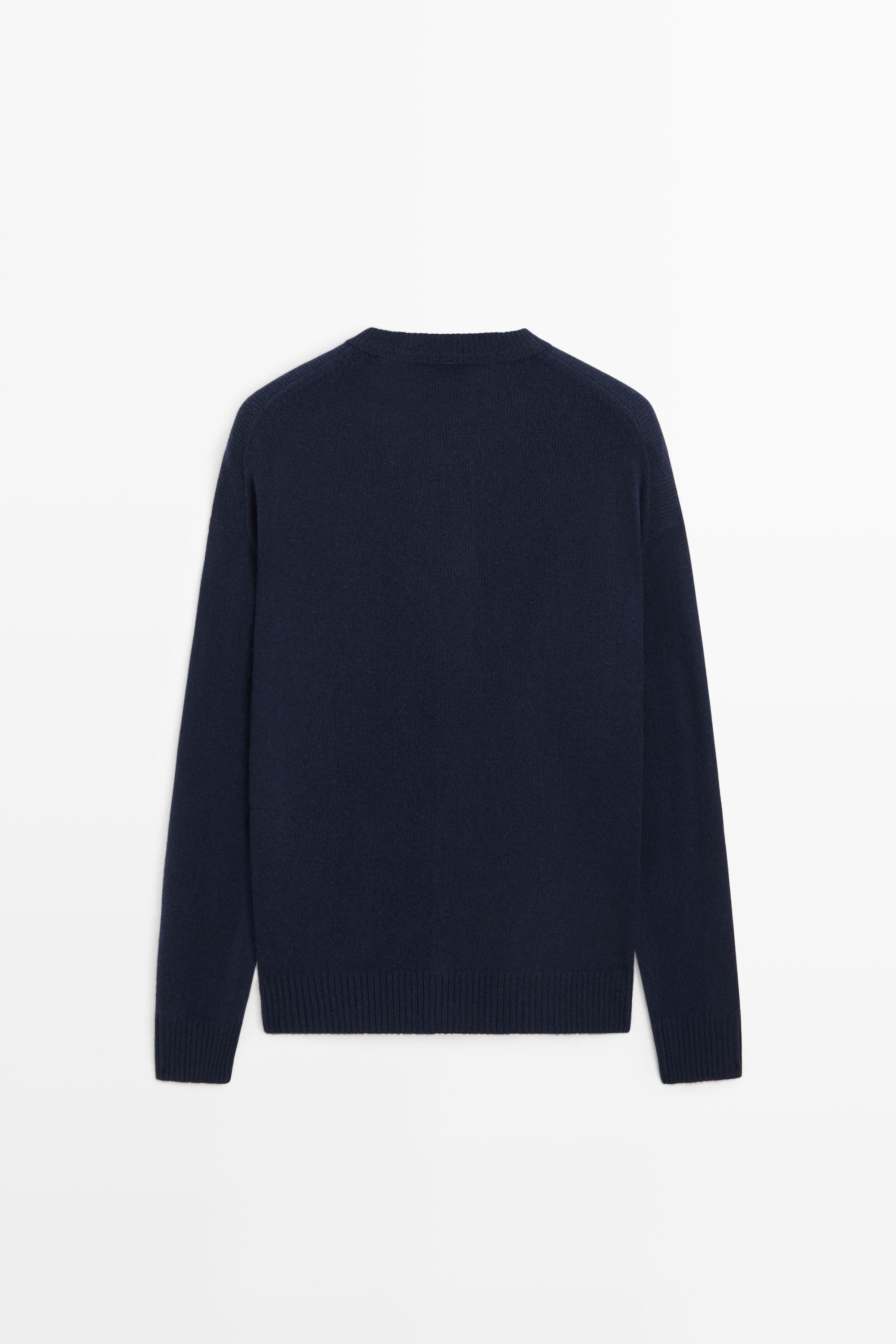 100% wool knit cardigan with pockets