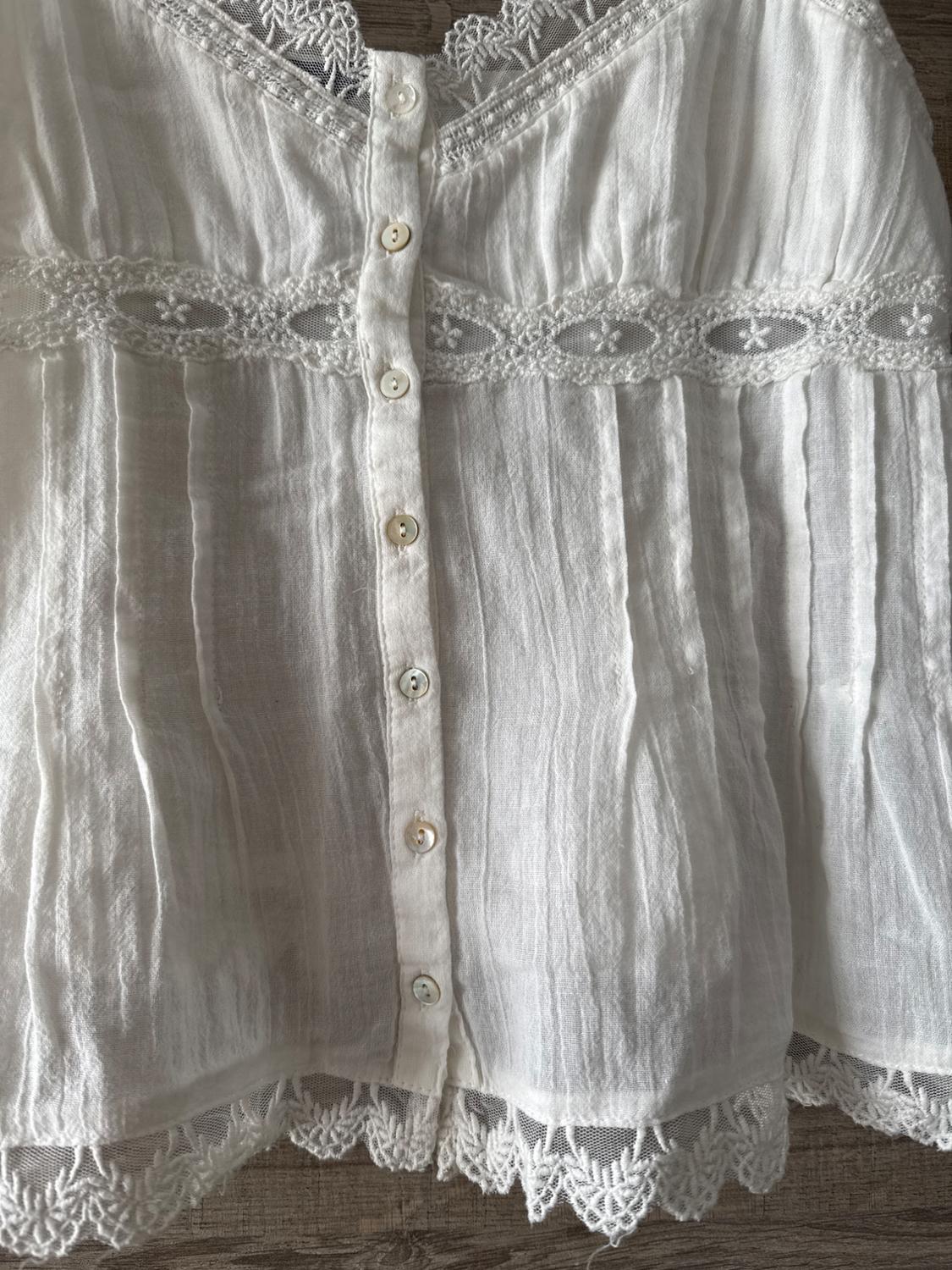 EMBROIDERED TOP - Image 3