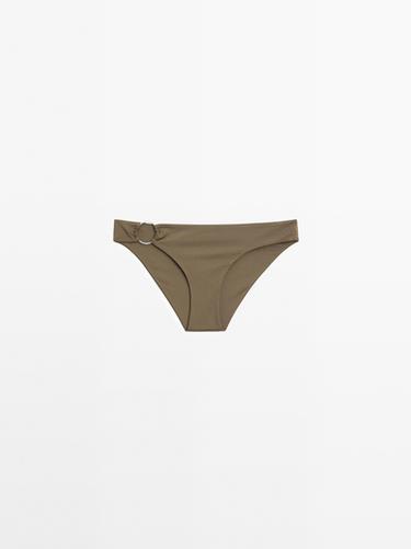 Braguita bikini detalle aro - Khaki oscuro de Zara