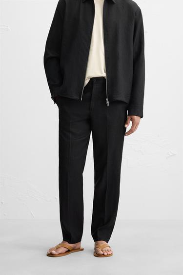 REGULAR-FIT-HOSE AUS 100 % LEINEN - Schwarz von Zara
