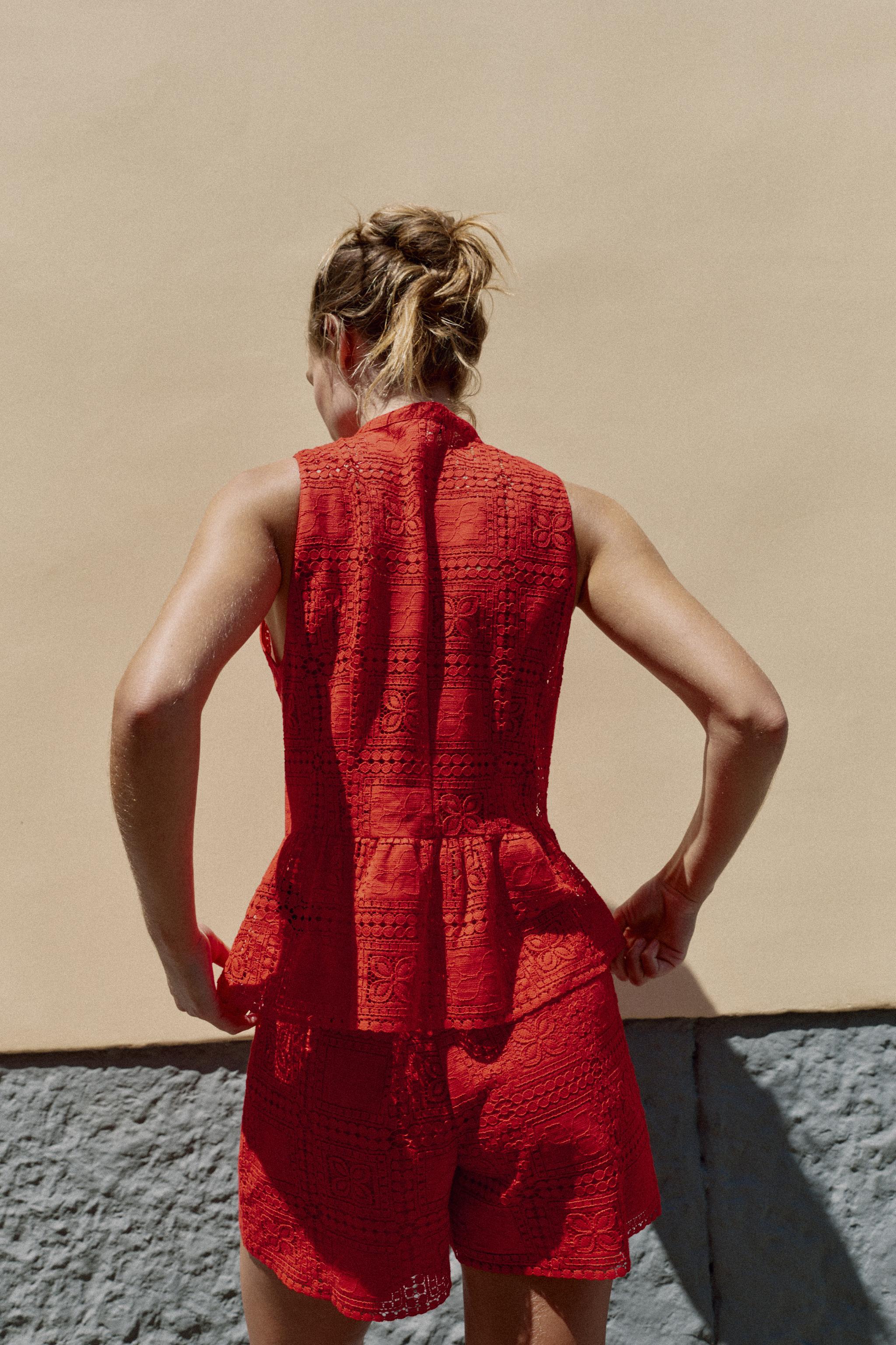 GUIPURE LACE SHORTS - Red | ZARA United States