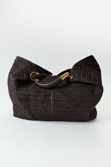 MAXI BOLSO DE MANO EFECTO TRENZADO - Chocolate de Zara
