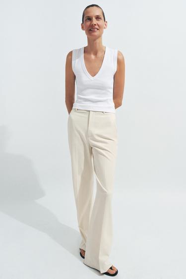 CAMISETA ALGODÓN ESCOTE PICO - Blanco de Zara