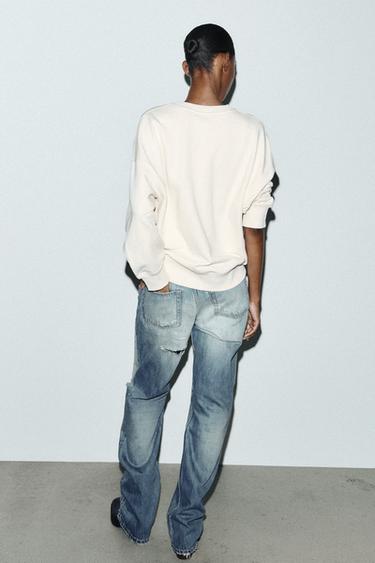 SWEAT À INSCRIPTION - Écru de Zara - Image 3