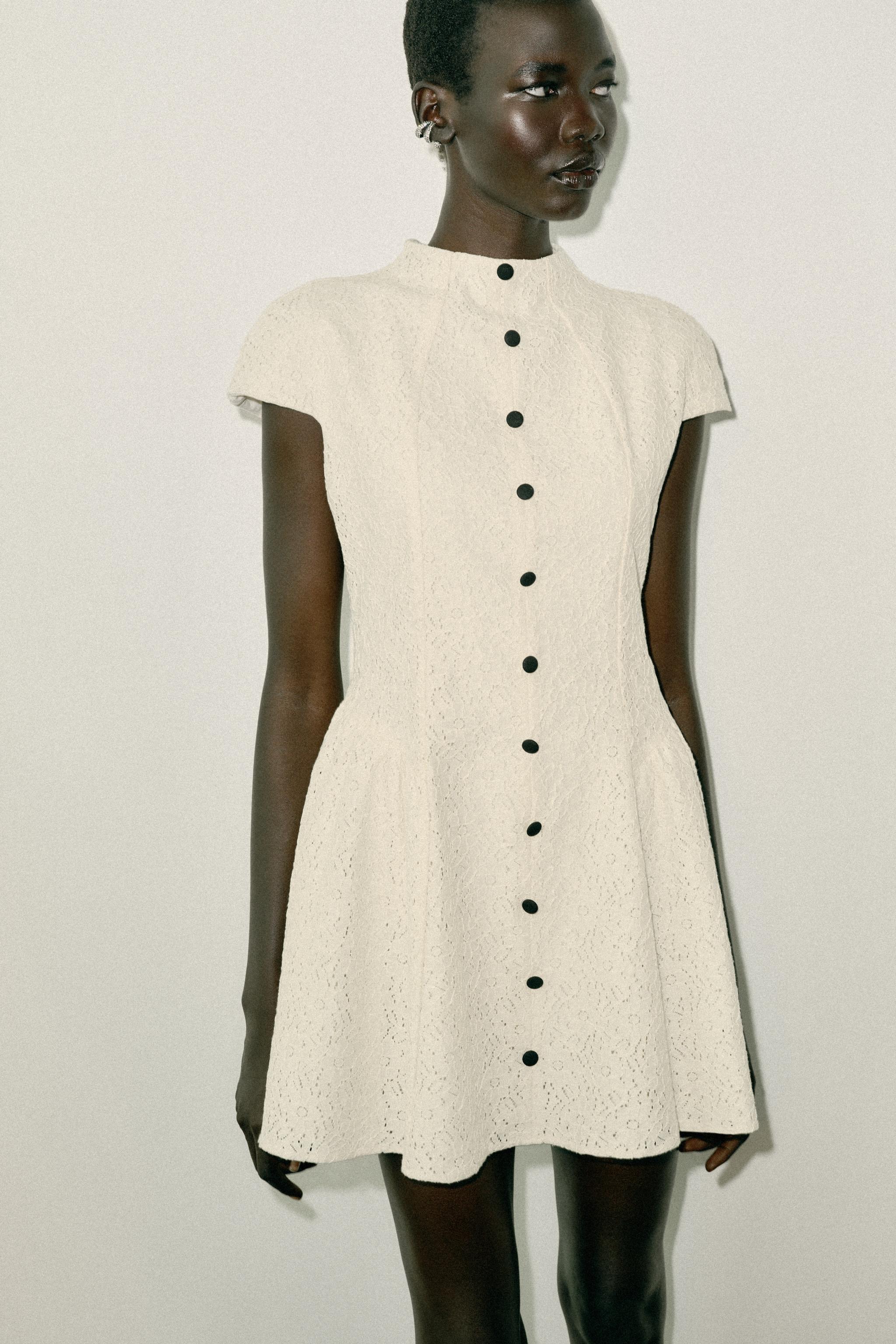 CONTRAST BUTTON LACE MINI DRESS