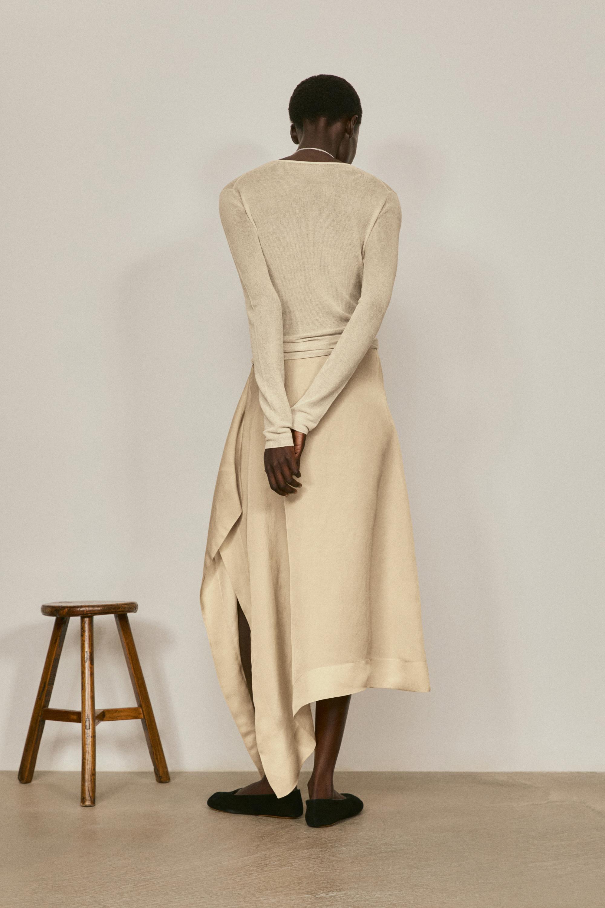 Flowing midi pareo skirt