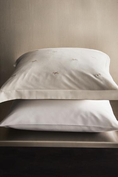 TAIE D’OREILLER COTON SATIN (300 FILS) À NŒUDS - Cave de Zara - Image 4