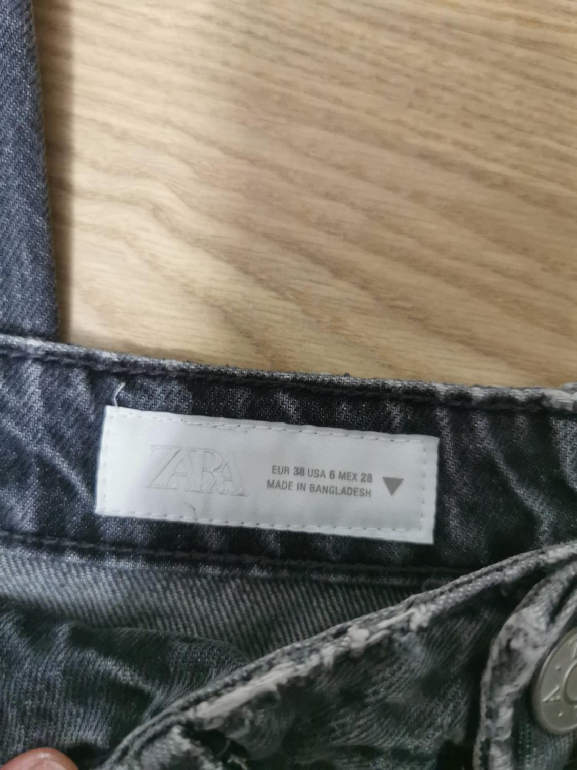 Z1975 MOM-FIT HIGH-WAIST JEANS - Image 5