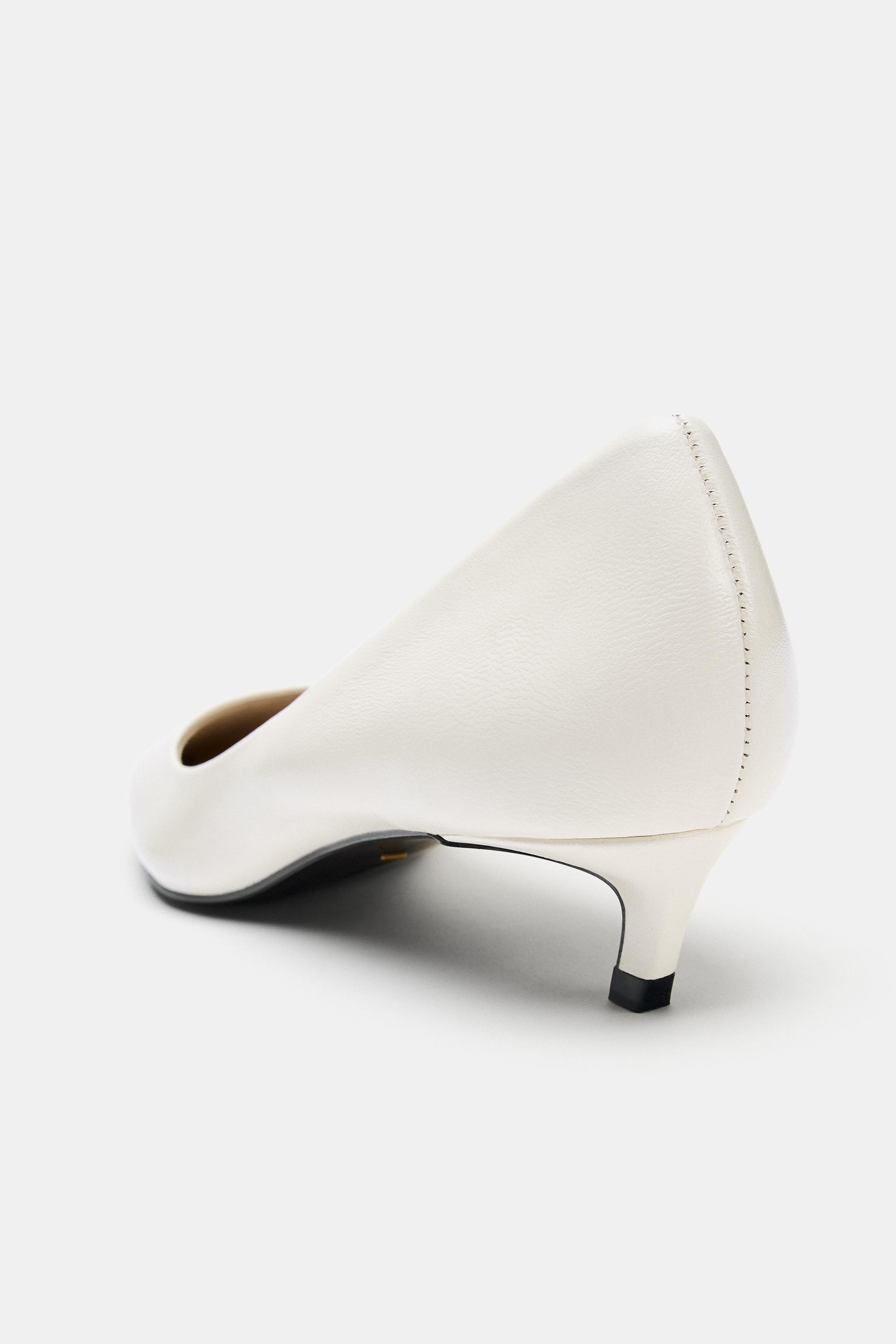 LEATHER KITTEN HEEL SHOES LIMITED EDITION