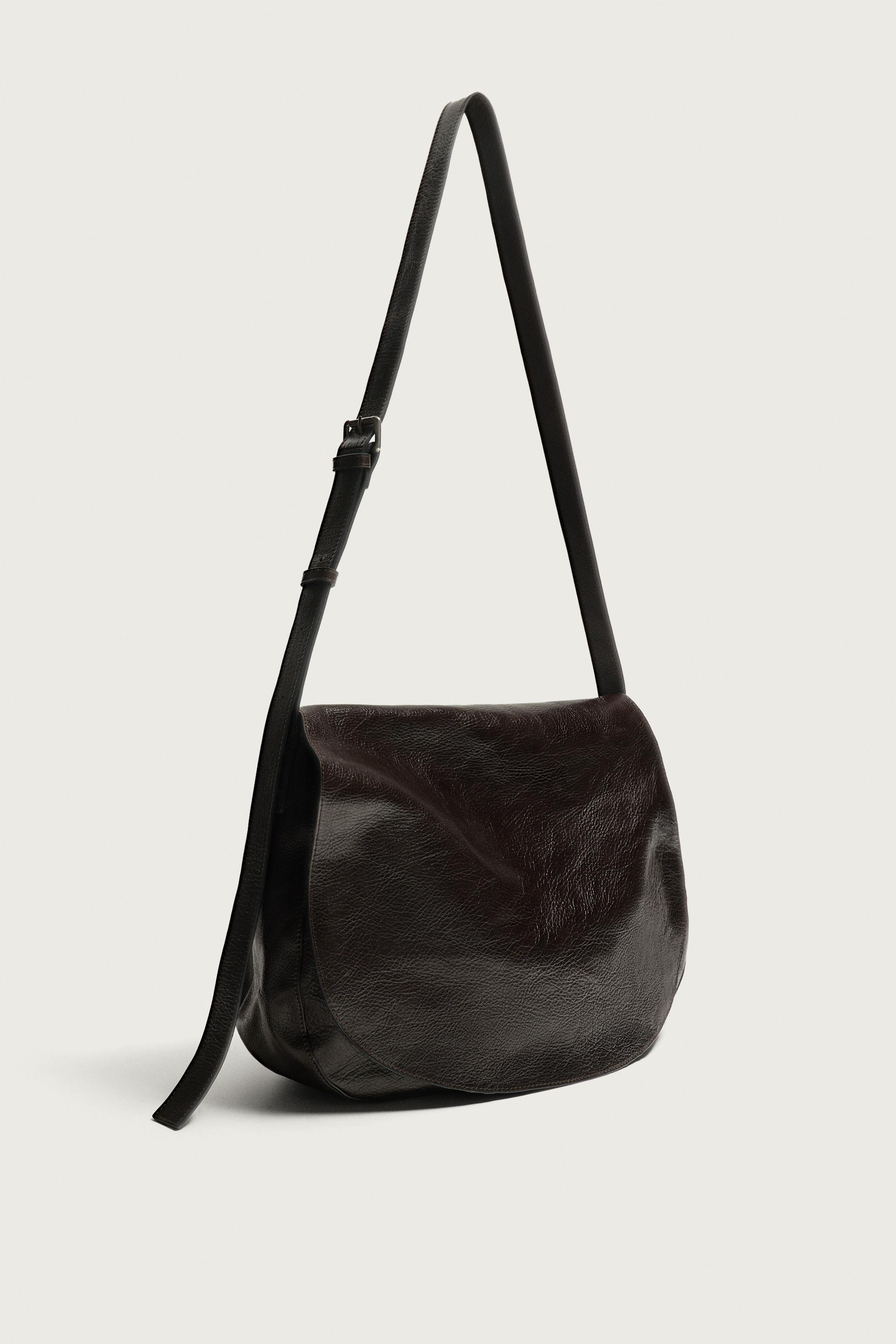 LEATHER SHOULDER BAG