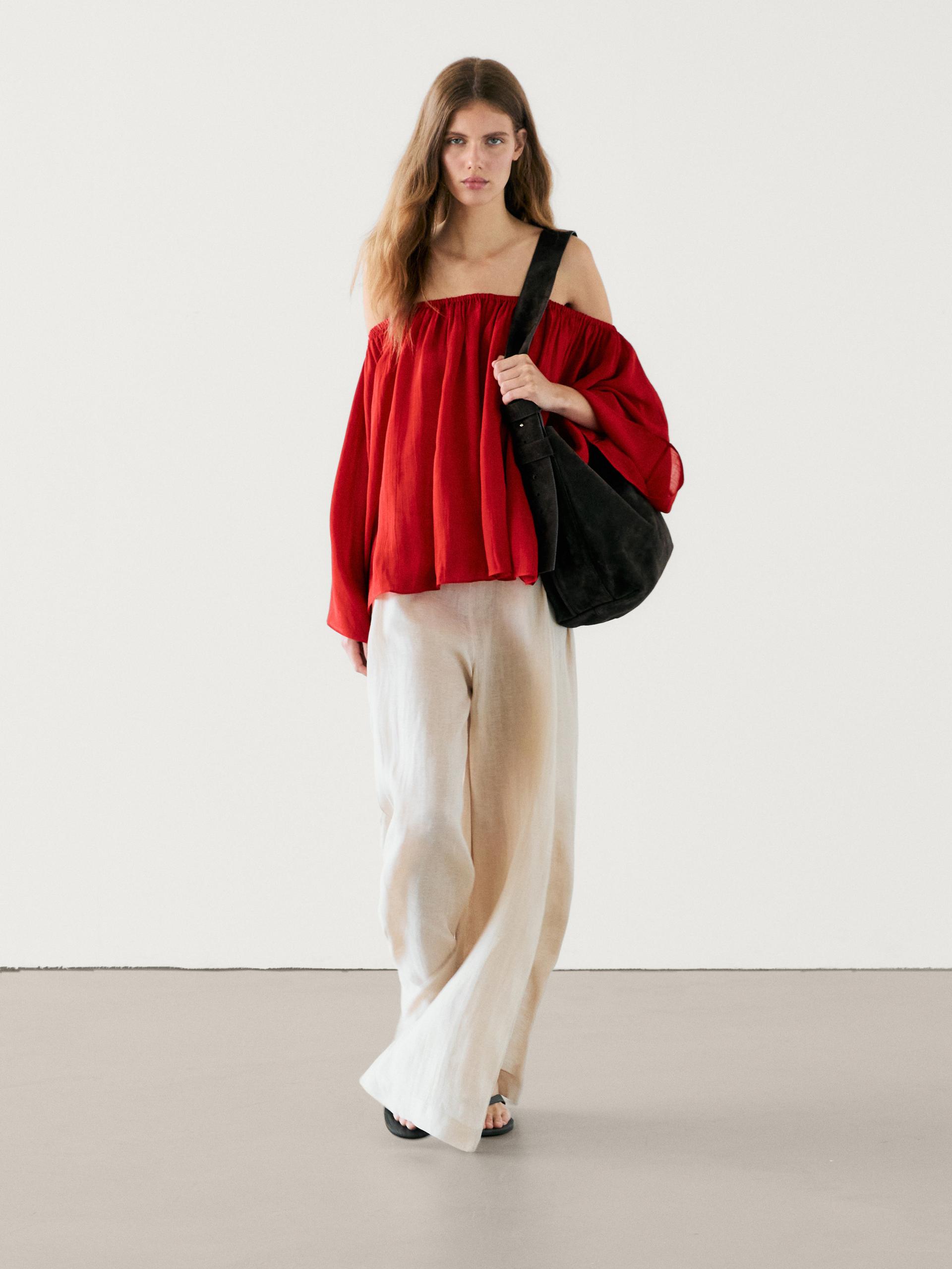 Ruffled blouse in a ramie and lyocell blend - Red | ZARA United States