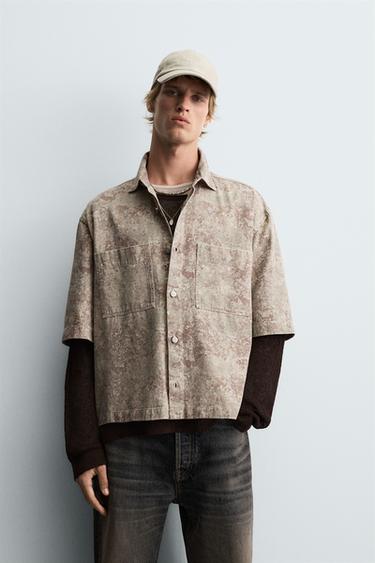 CHEMISE COUPE DÉCONTRACTÉE À IMPRIMÉ ABSTRAIT - Imprimée de Zara
