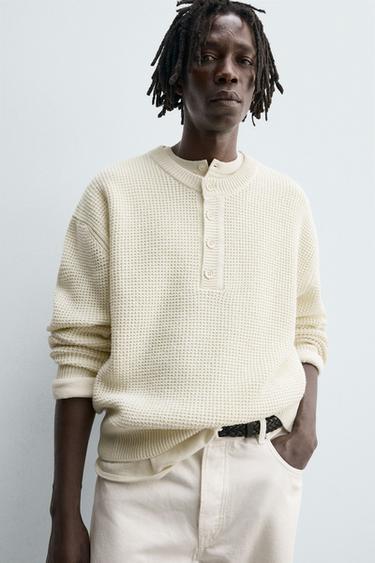 PULL DÉCONTRACTÉ À COL BOUTONNÉ - Écru de Zara - Image 4