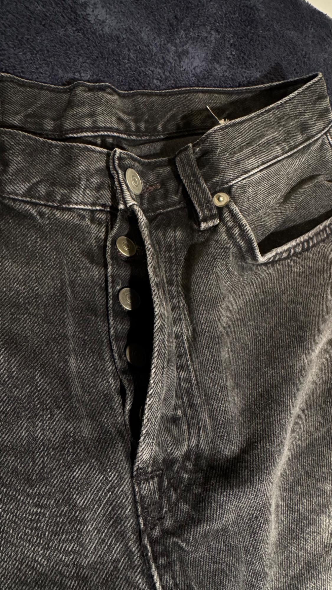 STRAIGHTLEG DENIM BERMUDA SHORTS CHARCOAL - Image 4