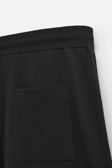 BERMUDA INTERLOCK À PINCES - Noir de Zara - Image 9