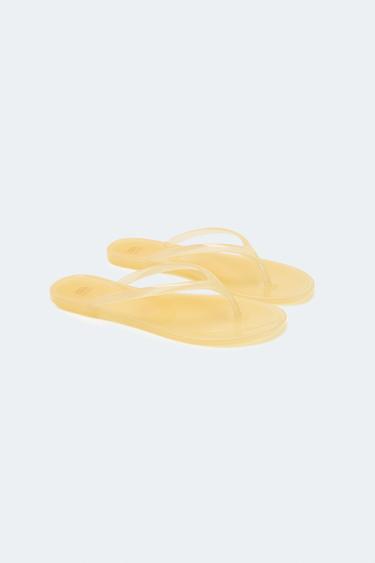 LIMITED EDITION JELLY FLAT SANDALS - Vanilla Yellow by Zara