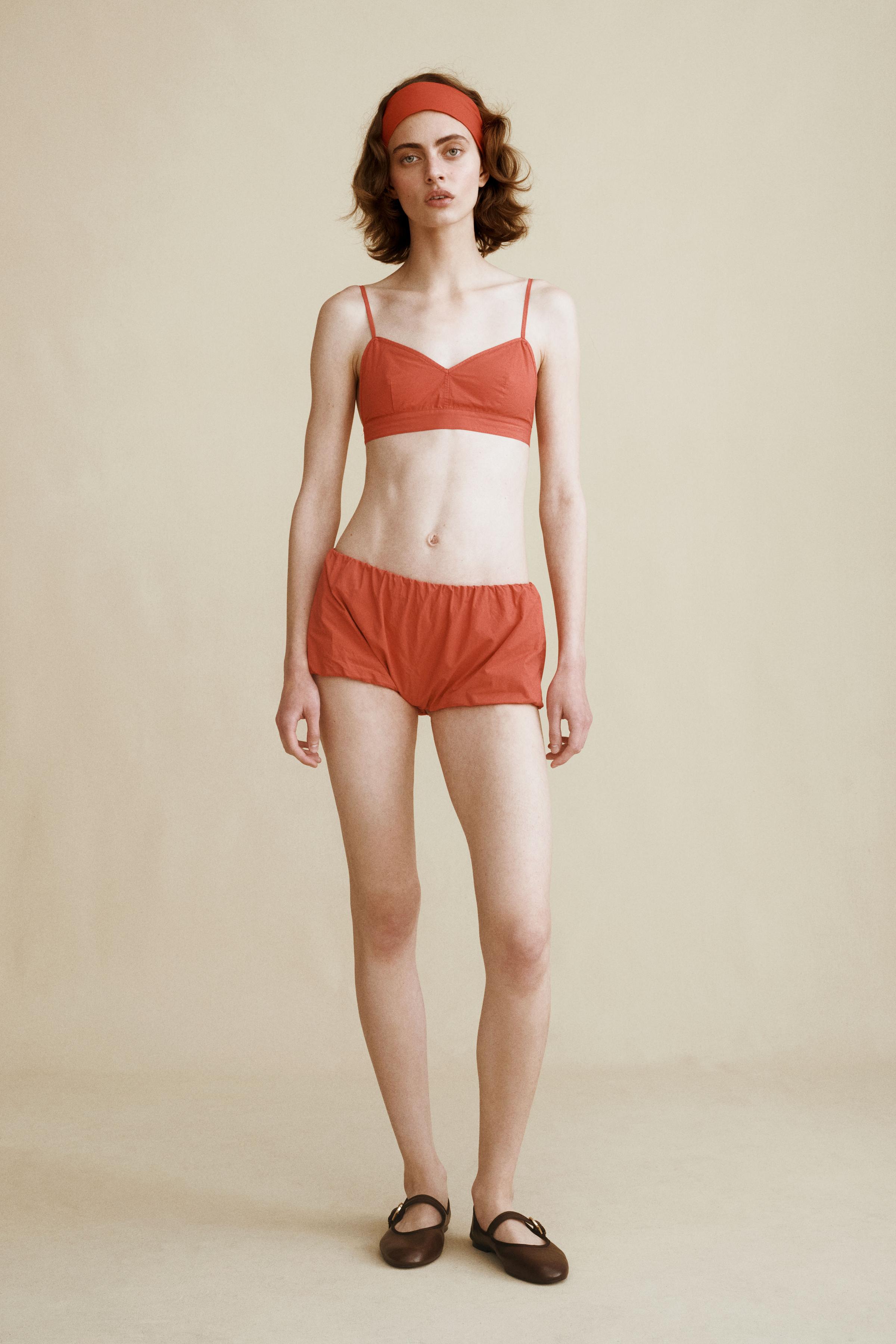 Женские шорты Zara CREATED BY CARAMEL LONDON X ZARA SHORTS