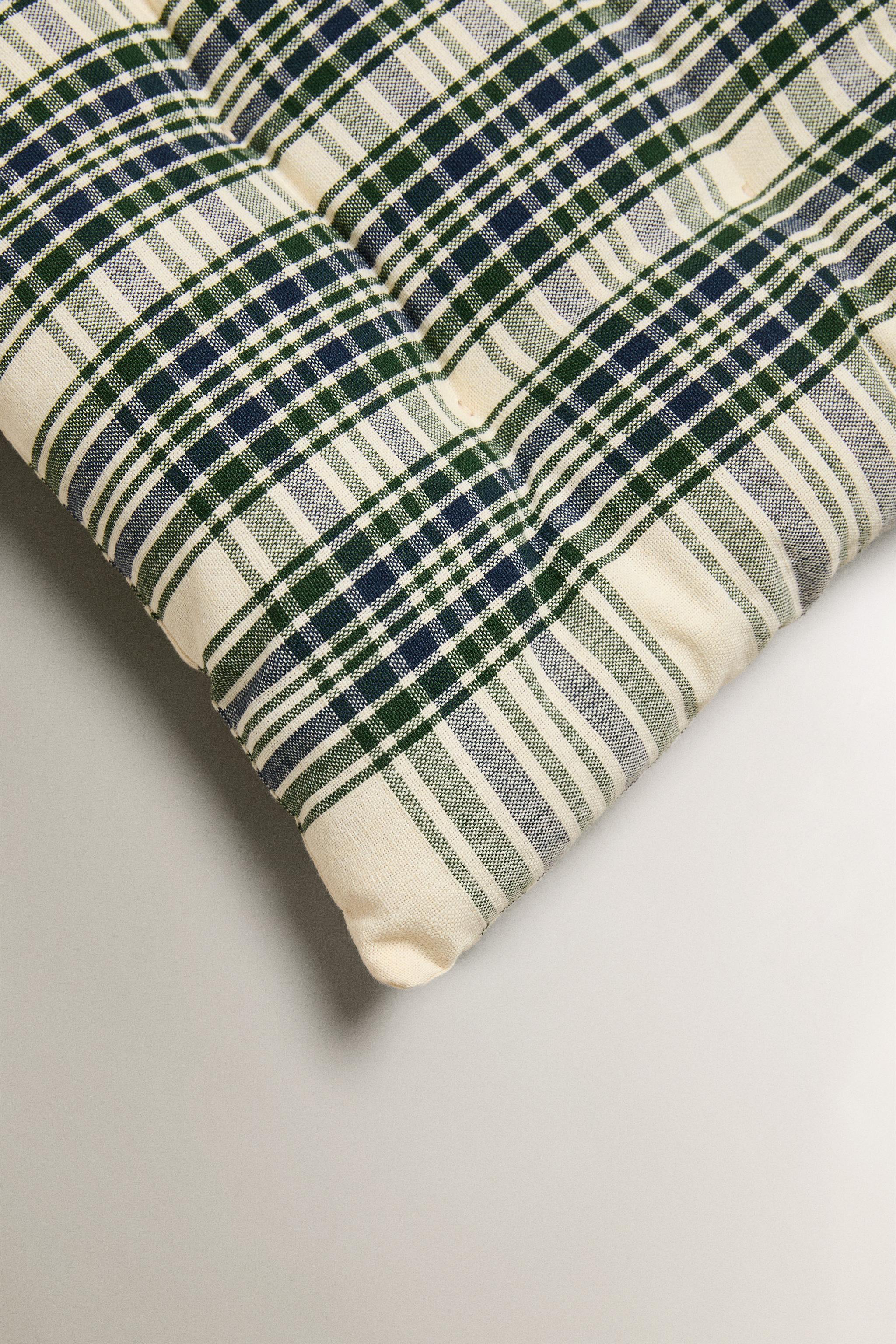 COUSSIN DE CHAISE DE NOËL