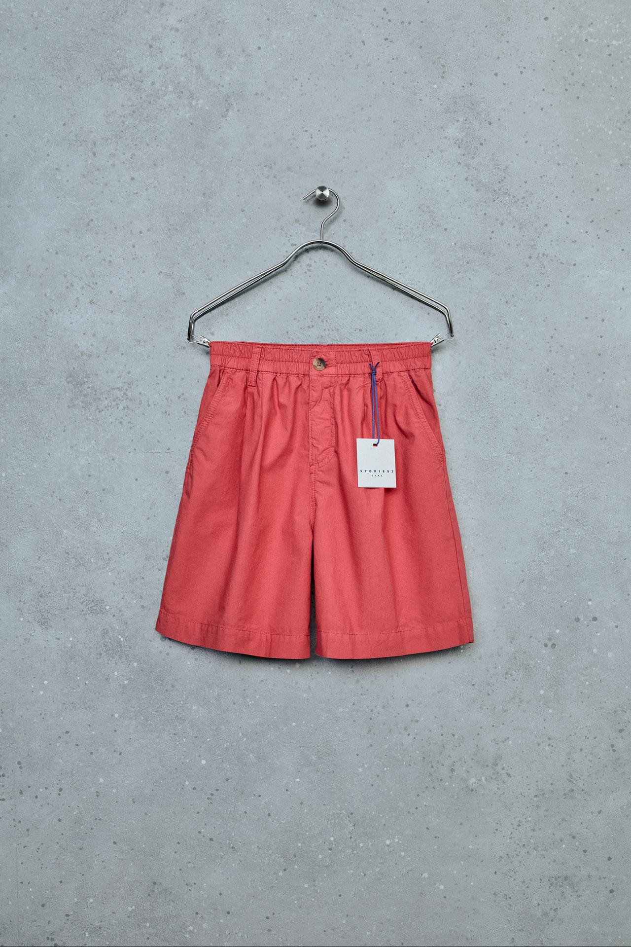 STORIESZ - POPLIN SHORTS WITH DARTS — Coral red