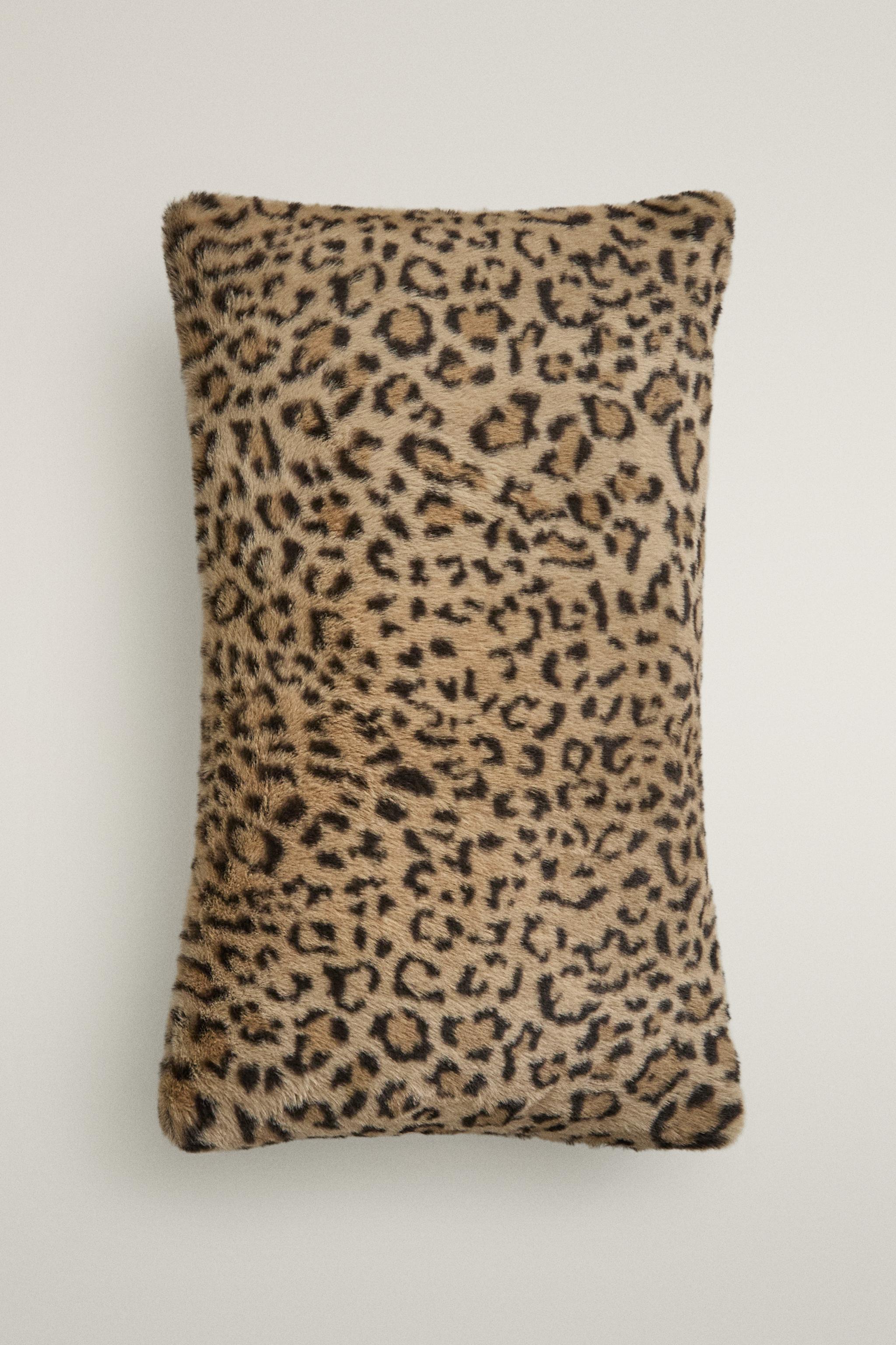 THROW PILLOW COVER LEOPARD FUR