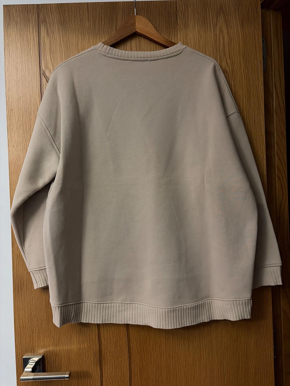 OVERSIZED PLUSH SWEATSHIRT - Image 2