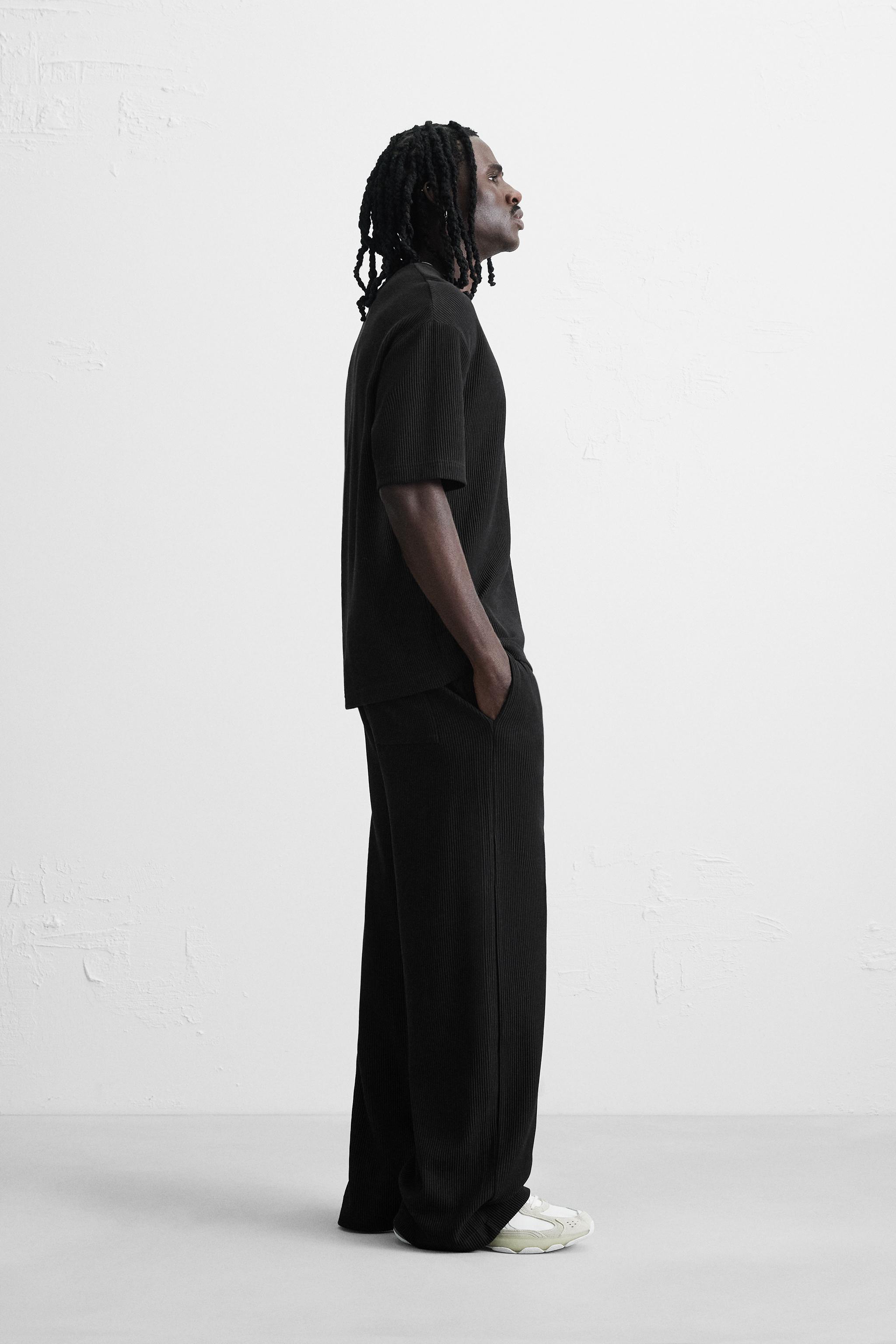 VERTICAL TEXTURED JOGGER PANTS
