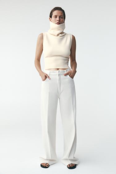 CHALECO PUNTO CUELLO SUBIDO - Beige de Zara - Imagen 0