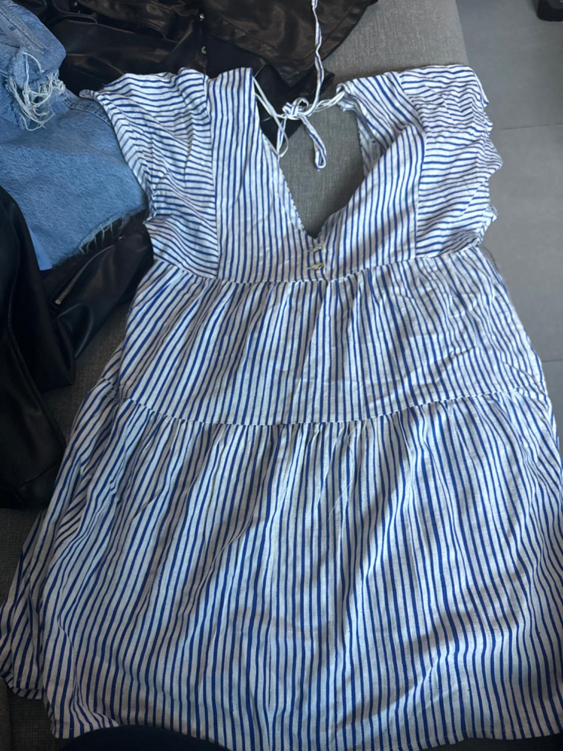 VESTIDO CON LINO RAYAS