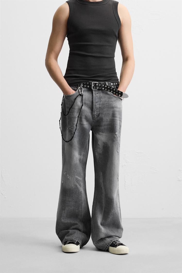 FLARED JEANS
