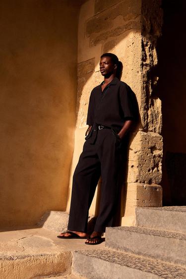 100% LINEN RELAXED FIT SHIRT - Black by Zara