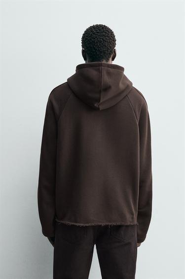 SWEAT À BANDES EN CONTRASTE - Chocolat de Zara - Image 2