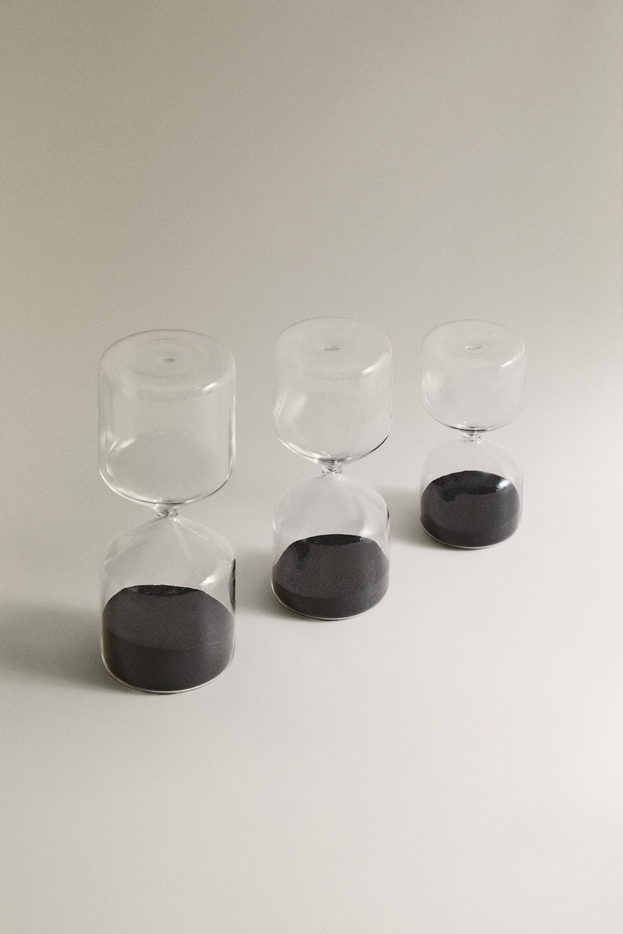 HOURGLASS - Black | ZARA United States