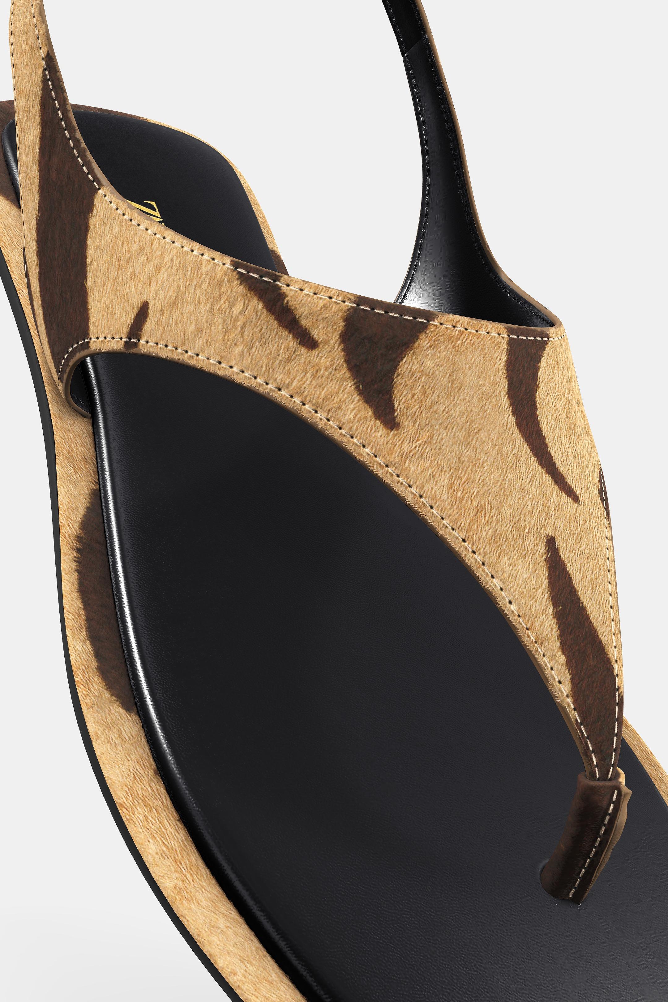 Zara ANIMAL PRINT LEATHER SANDALS WITH FUR EFFECT - Zebra