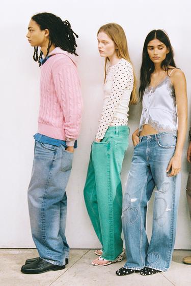 SATIN TOP WITH LACE TRIM - Pastel blue by Zara