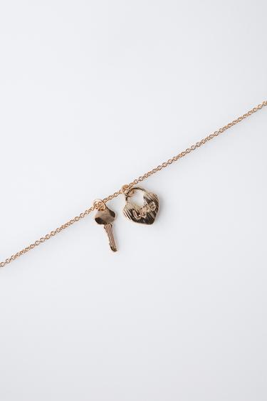 PACK OF TWO FLOCKED BUNNY AND PADLOCK NECKLACES - Golden by Zara - Image 2