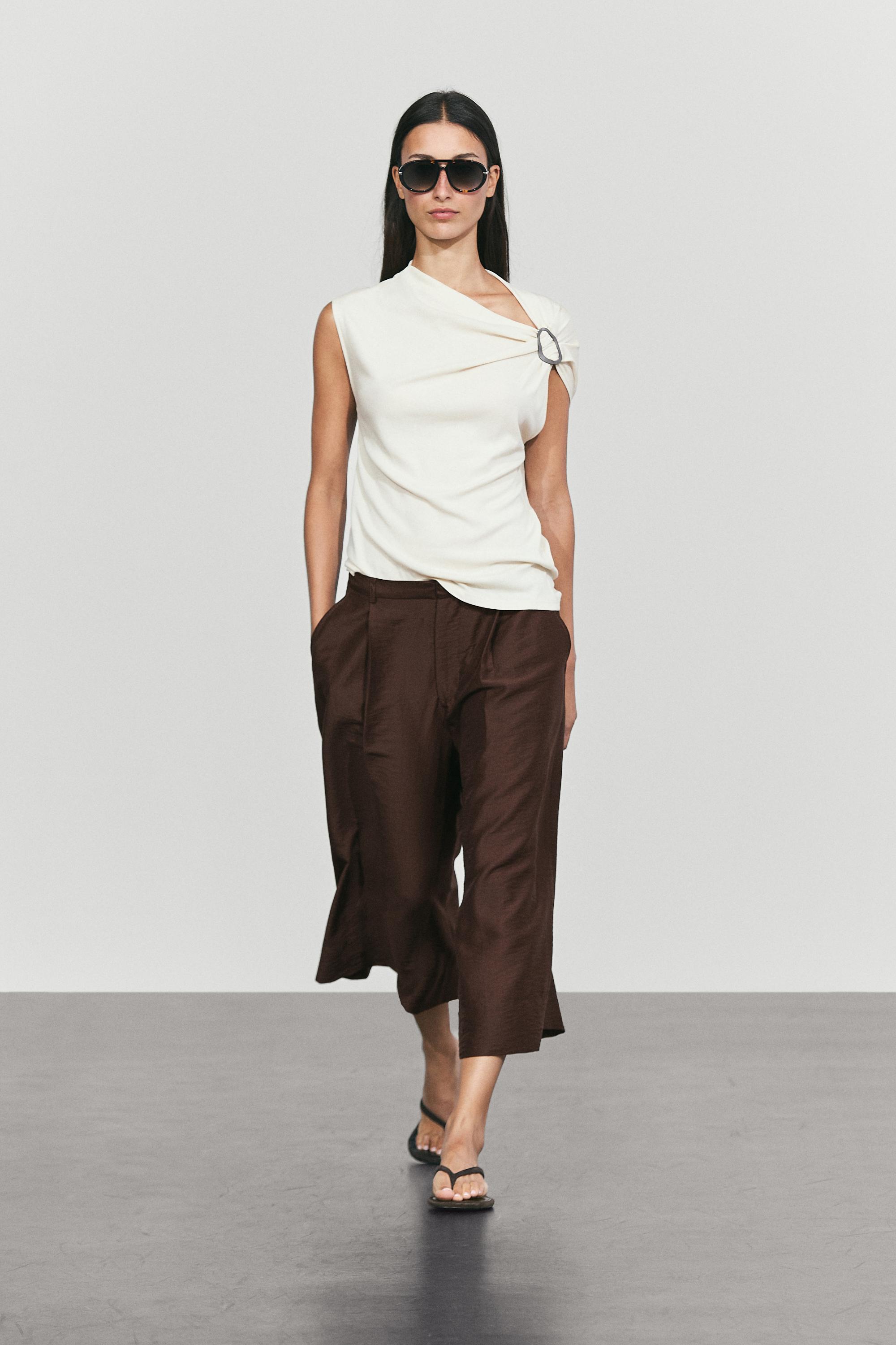 Asymmetric metal detail top - Ecru | ZARA Canada
