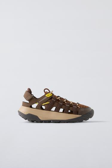 CAGE TRAINERS - Brown by Zara