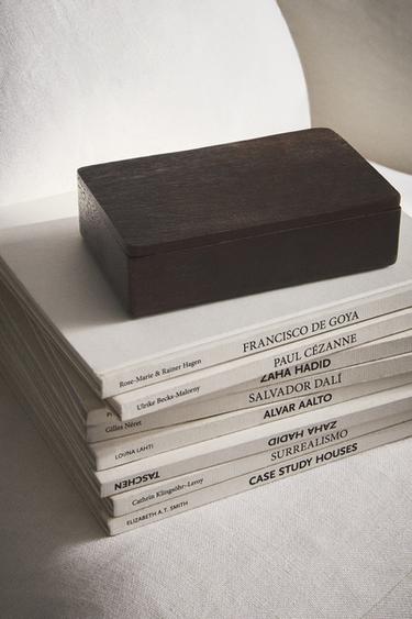 MAGNETIC WOODEN BOX - Dark brown by Zara