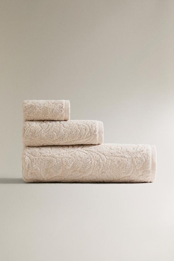 COTTON JACQUARD BATH TOWEL - Light beige | ZARA Turkey