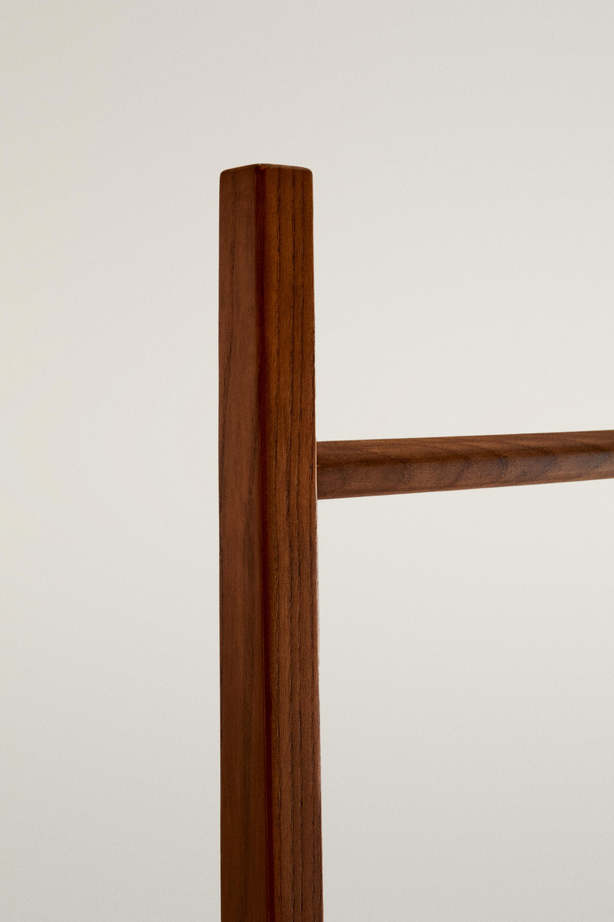 ASH WOOD CLOTHES RACK