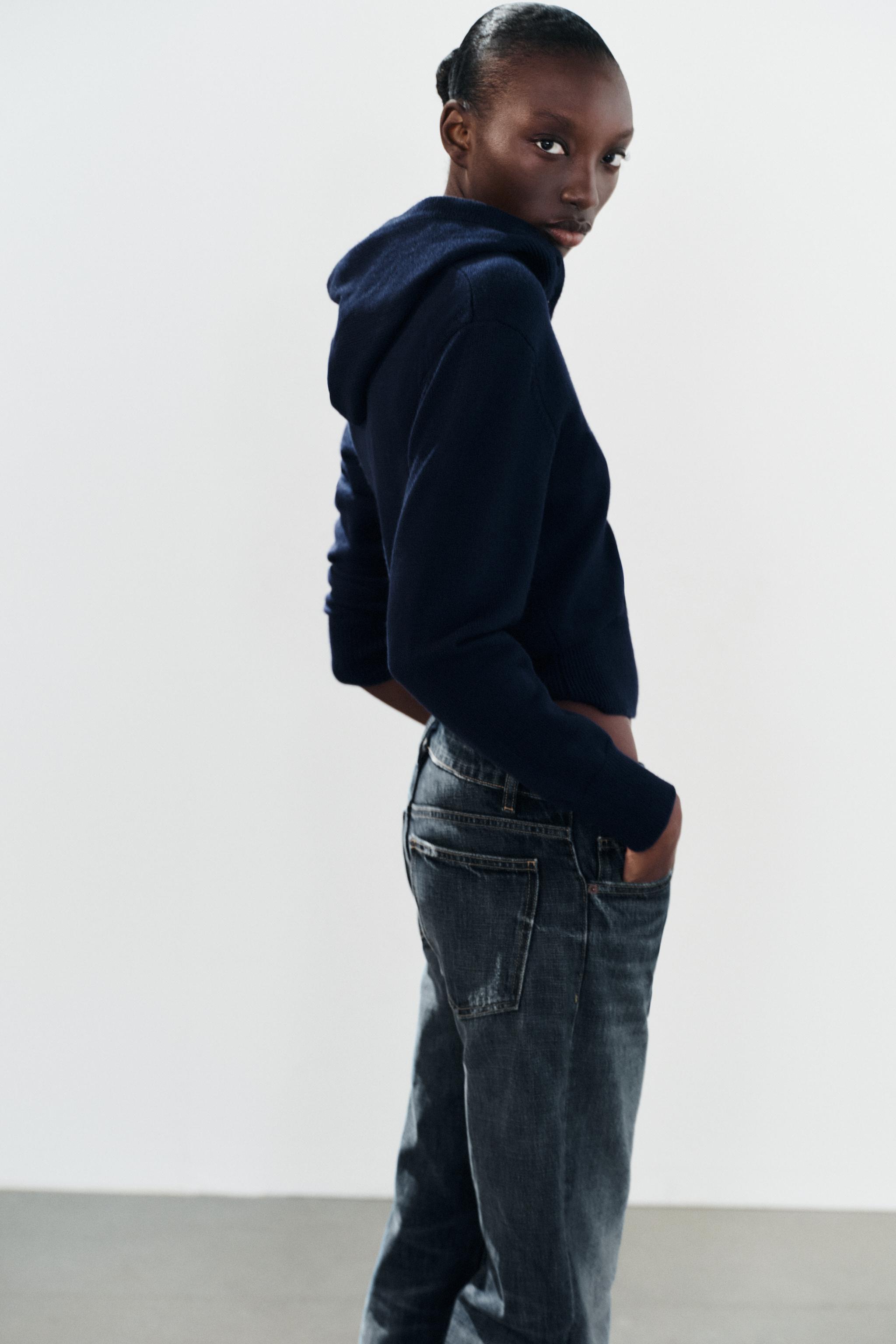 HOODED KNIT JUMPER