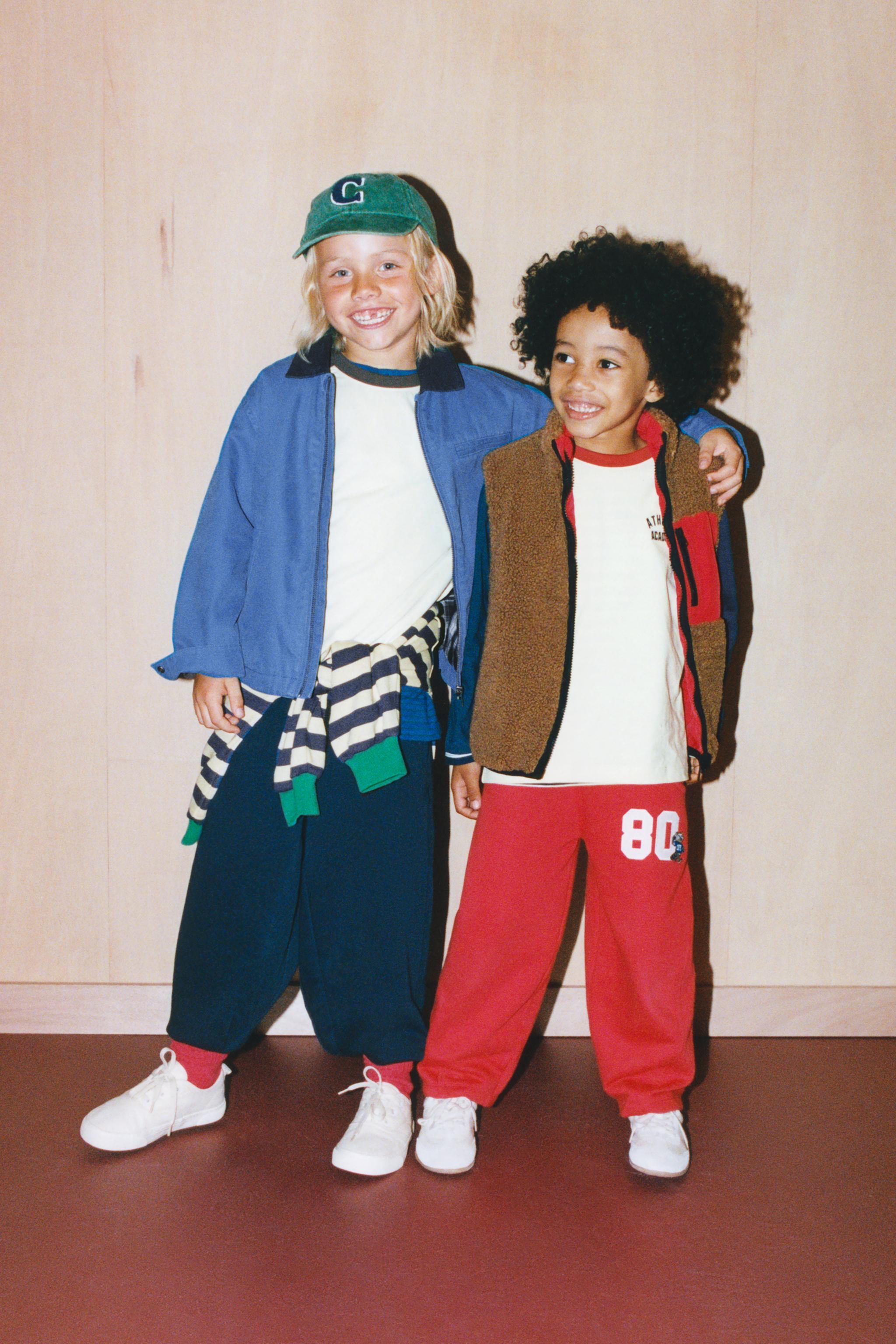 PANTALON DE JOGGING EN MOLLETON À PIÈCE