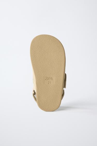 SABOTS BAREFOOT EN CUIR - Marron sable de Zara - Image 6