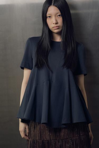 フリルトリム コントラストTシャツネイビーブルーZaraのフリルトリム コントラストTシャツ - ネイビーブルー