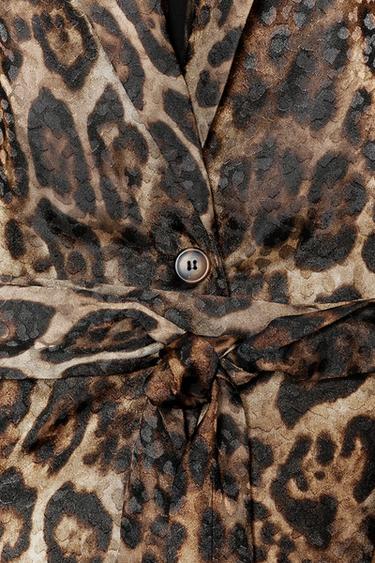 ANIMAL PRINT JACQUARD BLAZER ZW COLLECTION - Leopard by Zara - Image 4