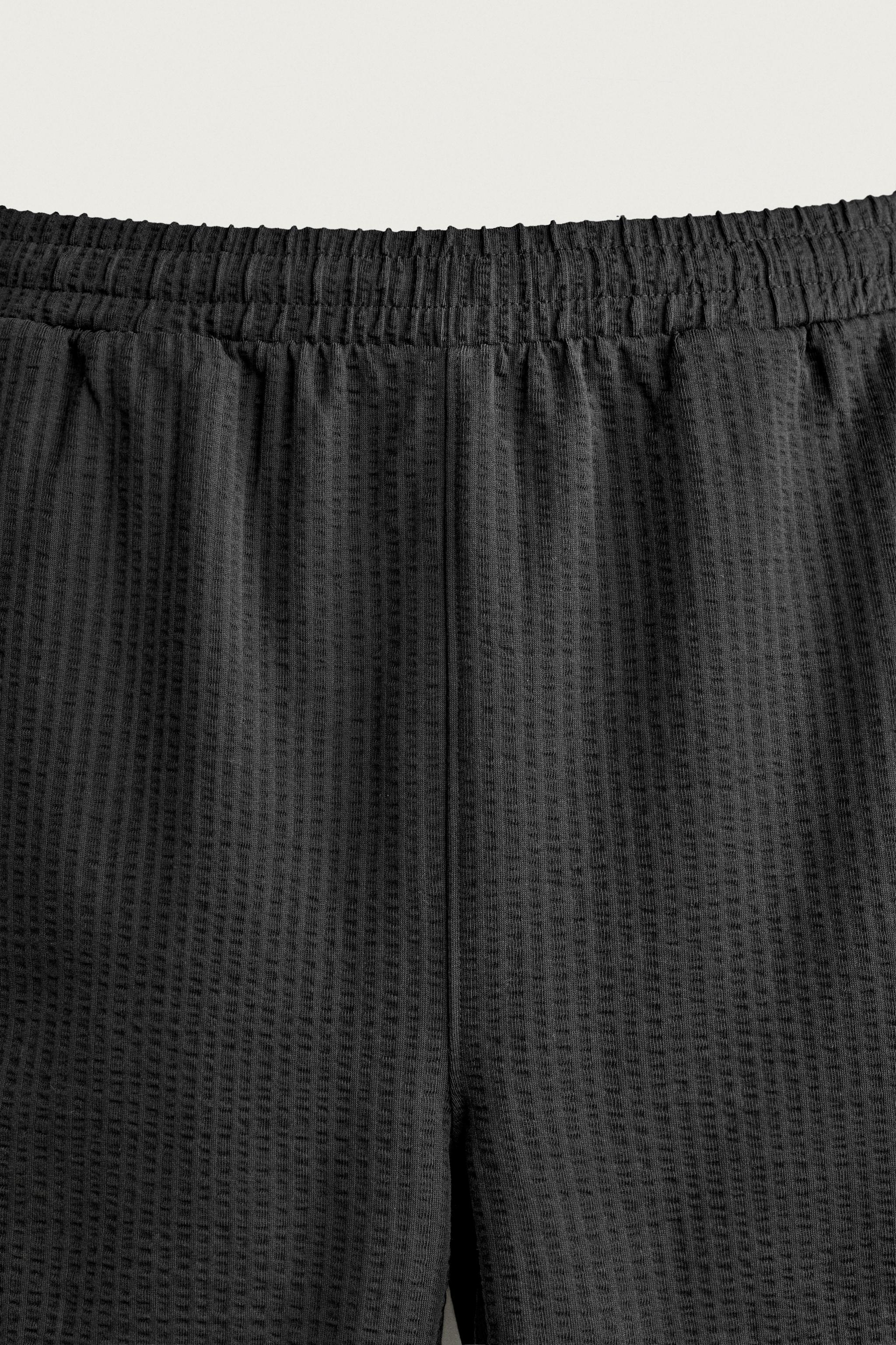COMFORT SEERSUCKER REGULAR FIT SHORTS