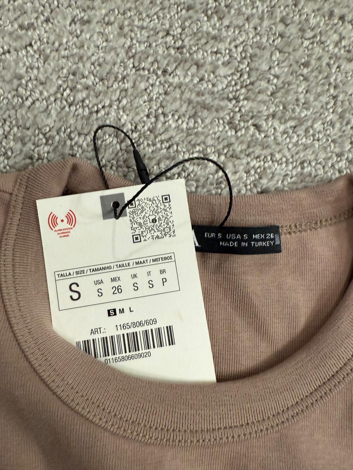 FRONT LABEL TOP - Image 5