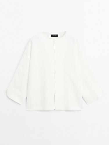 Camisa detalle botones 100% lino - Blanco roto de Zara