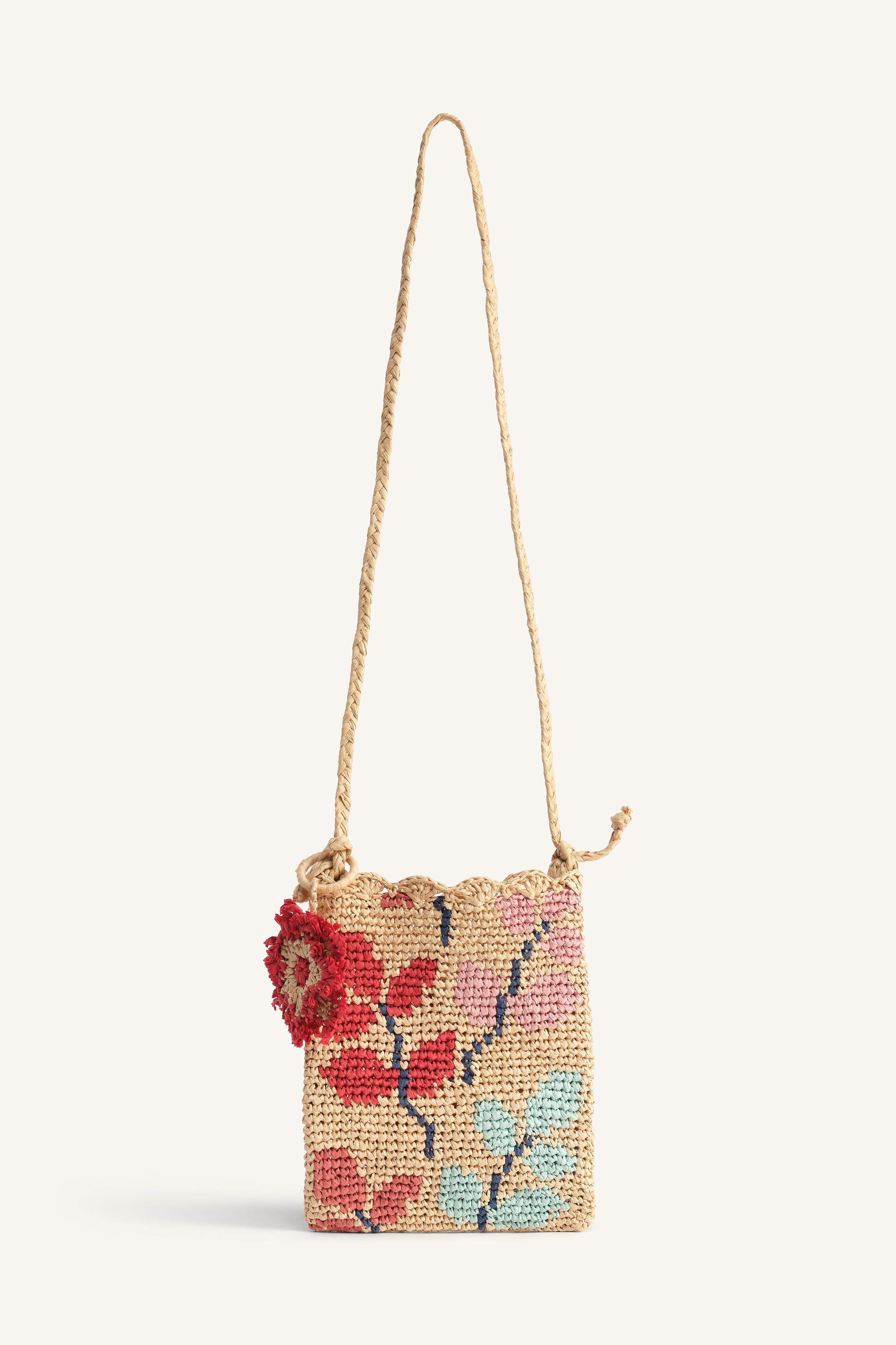 スペイン発送 ZARA ラフィアエフェクトショルダーバッグ 最新作 ラフィアエフェクト クロスボディバッグ - エクリュ | ZARA